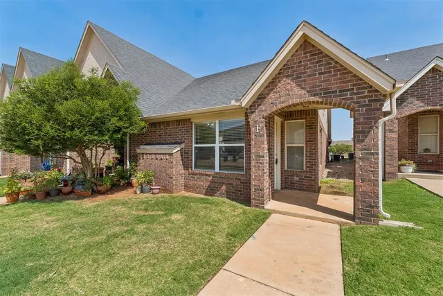 Photo 3 — 2629 Cedar Tree Road F, Oklahoma City, OK 73120