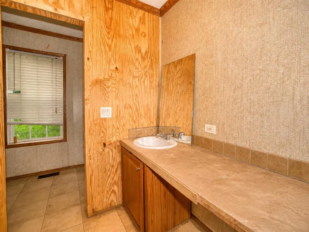 Photo 18 — 461924 E 1140 Road, Sallisaw, OK 74955