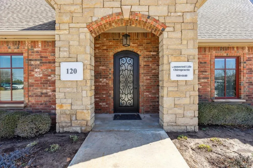 Photo 8 — 2616 Covell Village Drive 120, Edmond, OK 73003