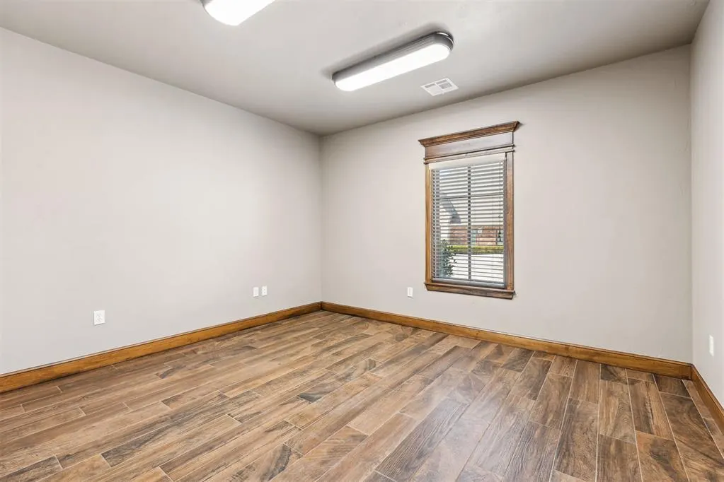 Photo 22 — 2616 Covell Village Drive 120, Edmond, OK 73003