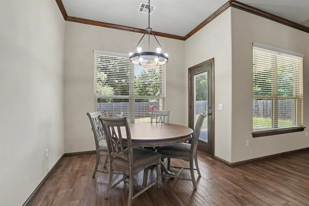 Photo 15 — 1022 Fox Run Lane, Blanchard, OK 73010