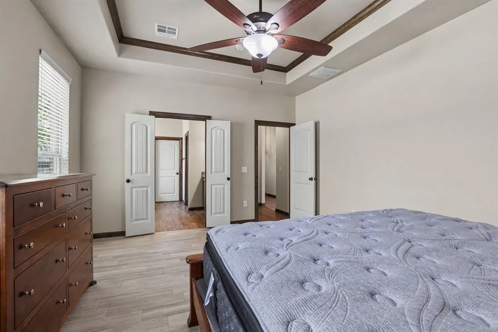 Photo 17 — 1022 Fox Run Lane, Blanchard, OK 73010