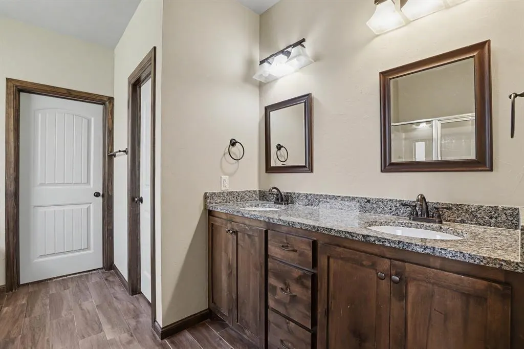 Photo 18 — 1022 Fox Run Lane, Blanchard, OK 73010