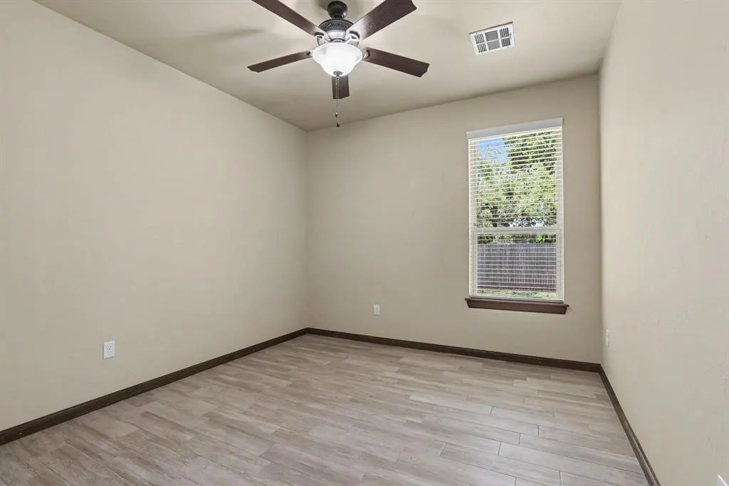 Photo 22 — 1022 Fox Run Lane, Blanchard, OK 73010