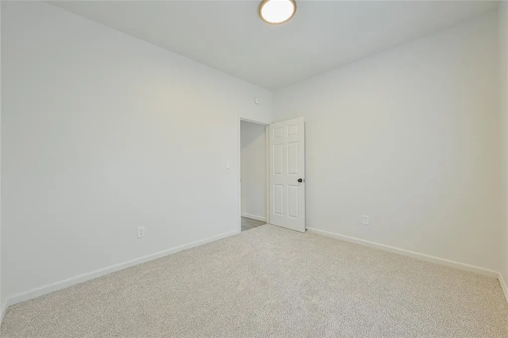 Photo 34 — 1609 NW 11th Street, Oklahoma City, OK 73106