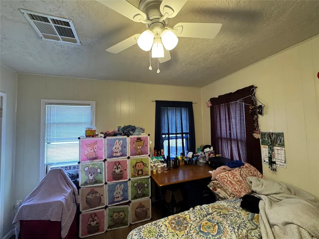 Photo 17 — 1507 SW A Avenue, Lawton, OK 73501