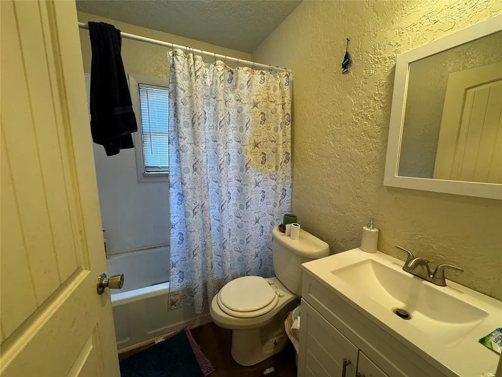 Photo 20 — 1507 SW A Avenue, Lawton, OK 73501