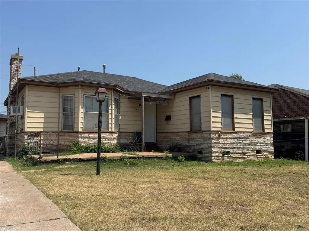 Photo 28 — 1507 SW A Avenue, Lawton, OK 73501