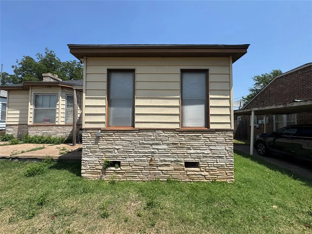 Photo 31 — 1507 SW A Avenue, Lawton, OK 73501