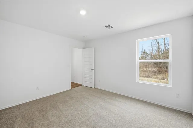 Photo 6 — 12913 Florence Lane, Yukon, OK 73099