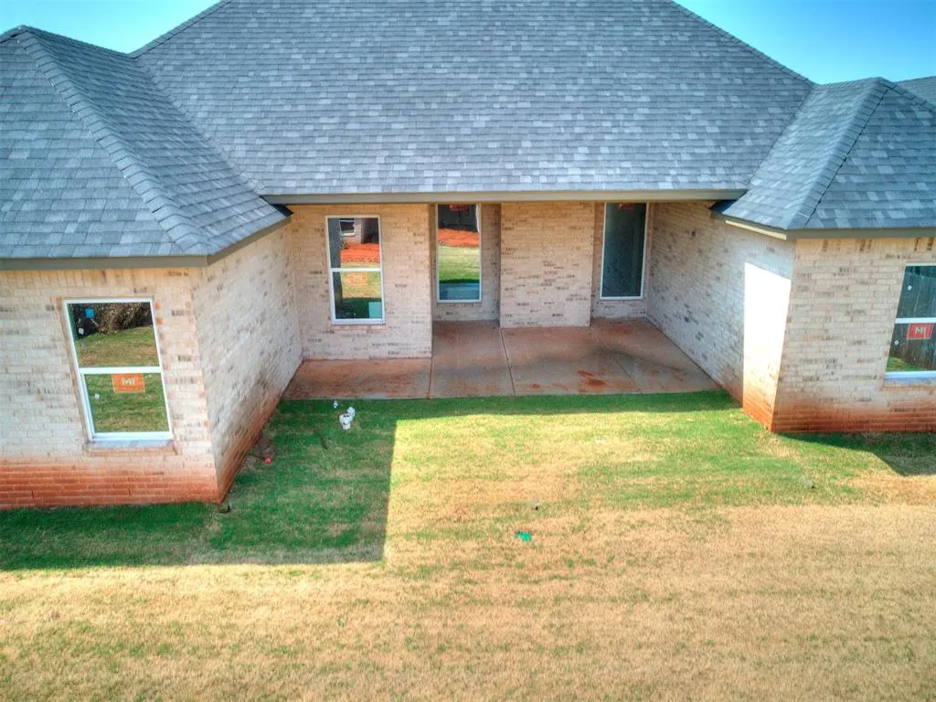 Photo 7 — 9321 SW 43rd Street, Oklahoma City, OK 73179