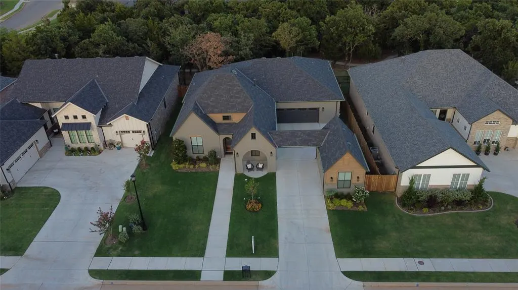 Photo 4 — 1732 Parkwood Avenue, Edmond, OK 73034