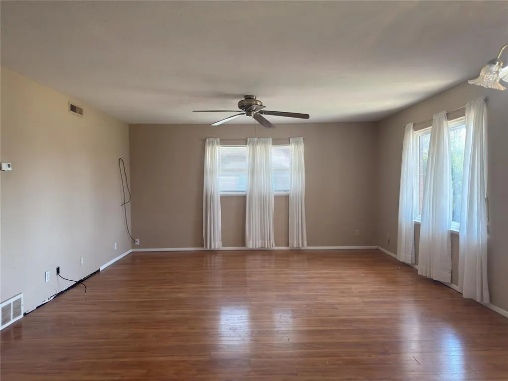 Photo 2 — 107 Cimarron Road, Burns Flat, OK 73647