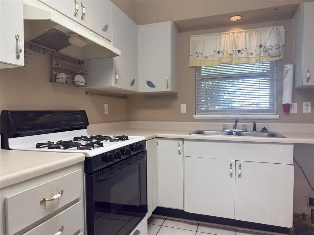 Photo 5 — 107 Cimarron Road, Burns Flat, OK 73647
