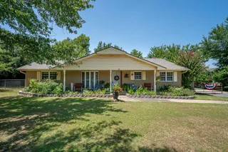 Sold home at 319 S Main Street