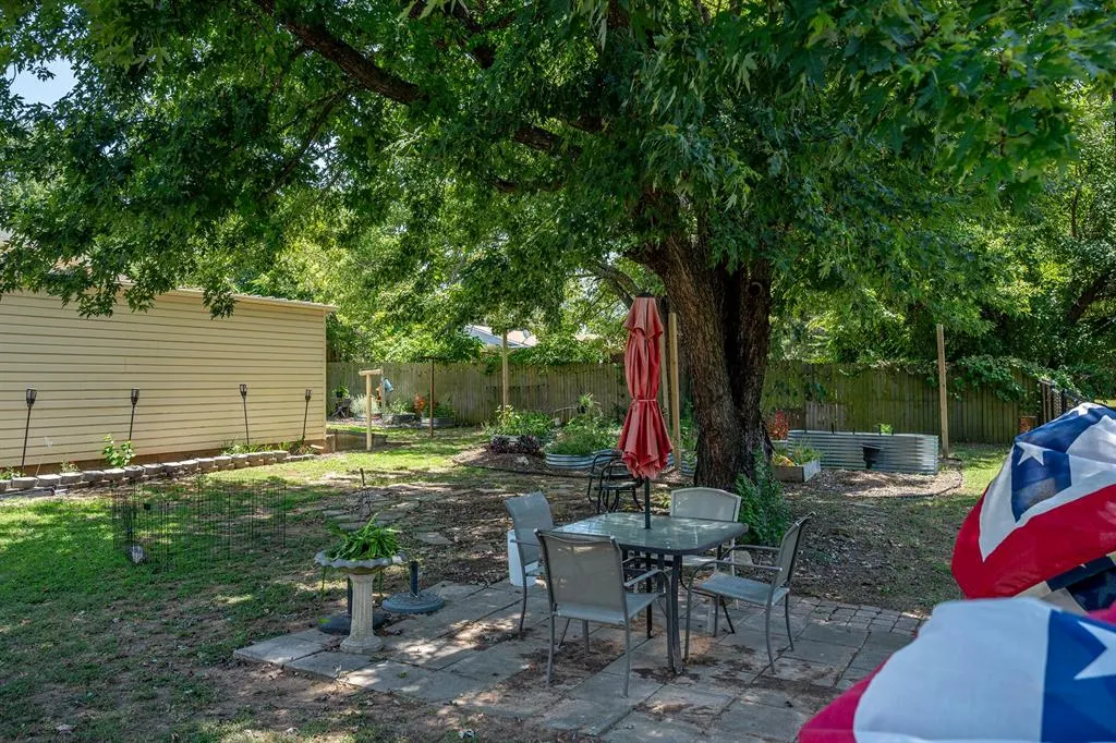 Photo 30 — 319 S Main Street, McLoud, OK 74851