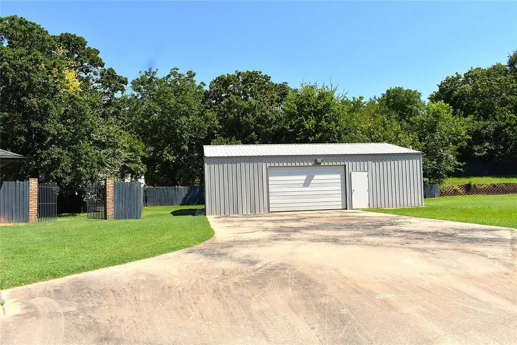 Photo 43 — 2449 Whispering Oak Drive, Seminole, OK 74868