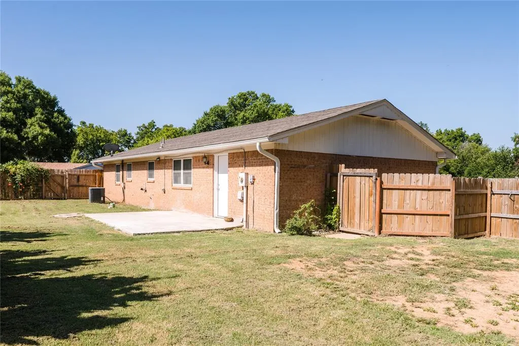 Photo 31 — 14 Crown Point, Pauls Valley, OK 73075