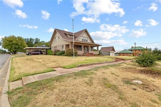 Photo 2 — 312 SW 3rd Street, Anadarko, OK 73005