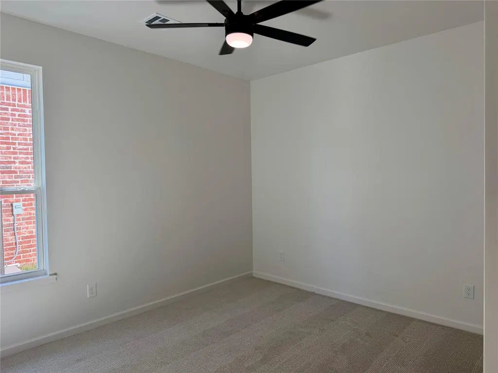 Photo 21 — 12813 Cobblestone Curve Road, Oklahoma City, OK 73142