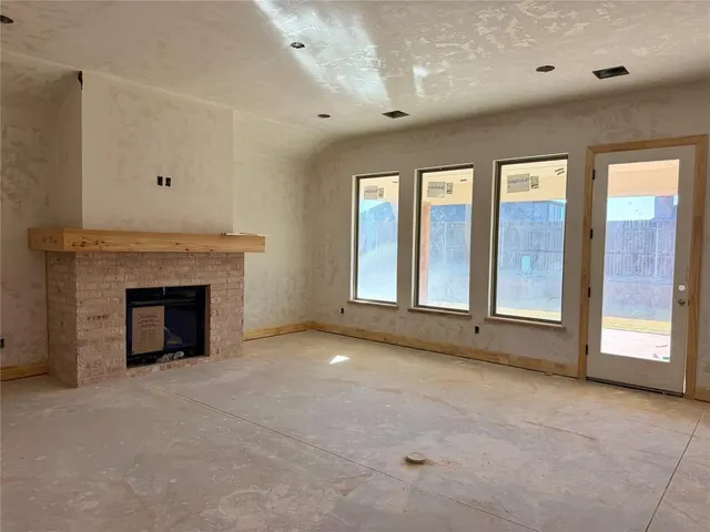 Photo 4 — 12905 Cobblestone Curve Road, Oklahoma City, OK 73142