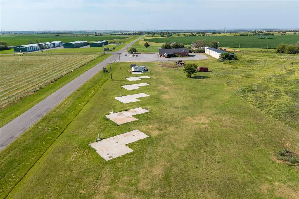 Photo 9 — 28198 County Street 2530, Fort Cobb, OK 73038