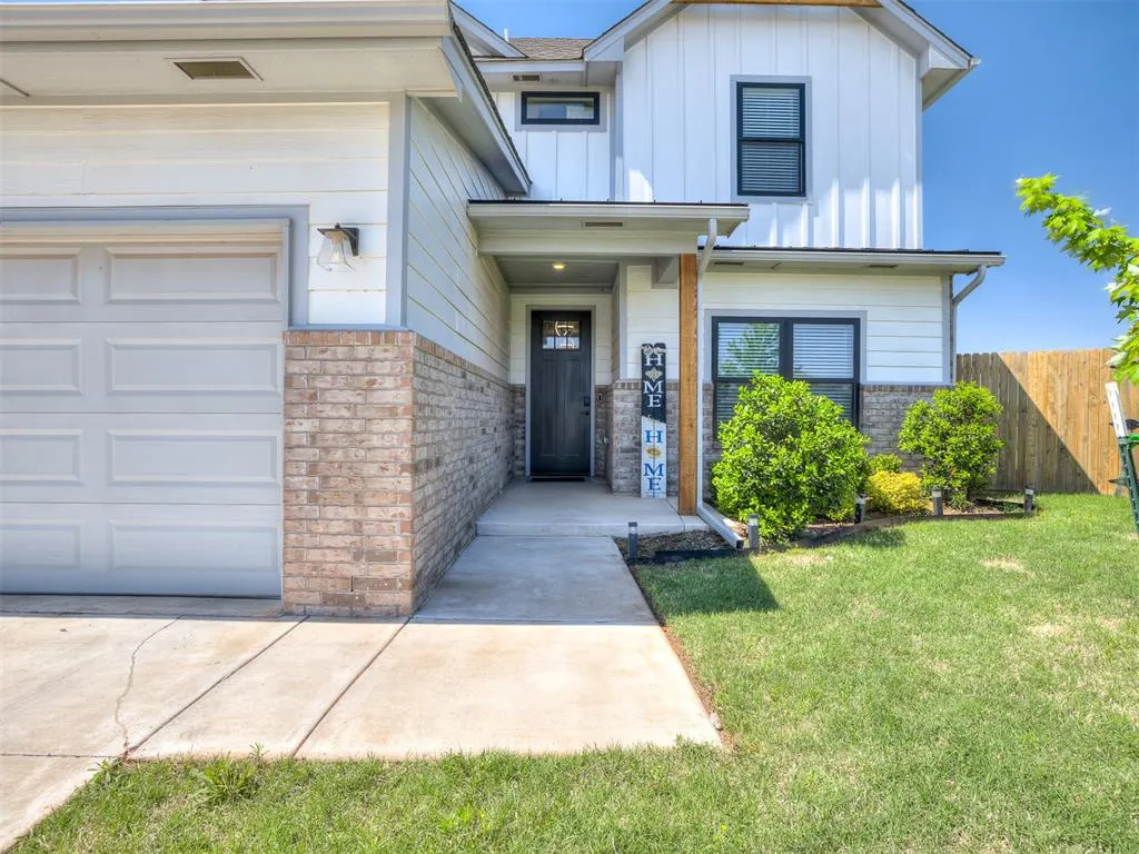 Photo 5 — 101 Carlow Way, Yukon, OK 73099