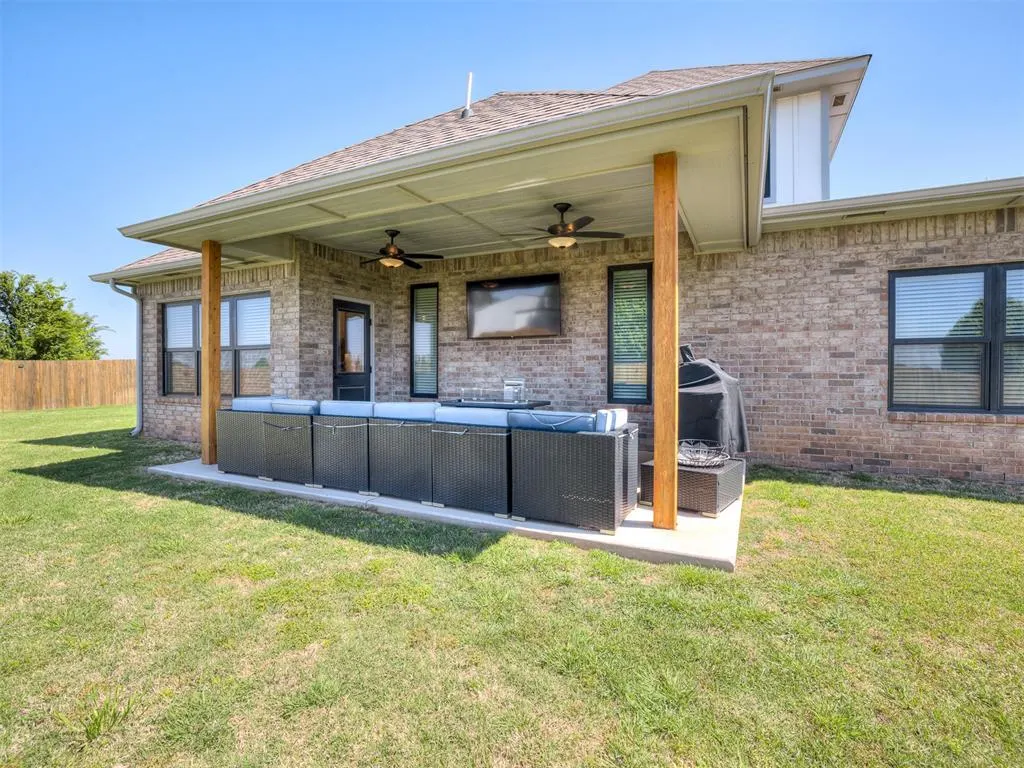 Photo 42 — 101 Carlow Way, Yukon, OK 73099