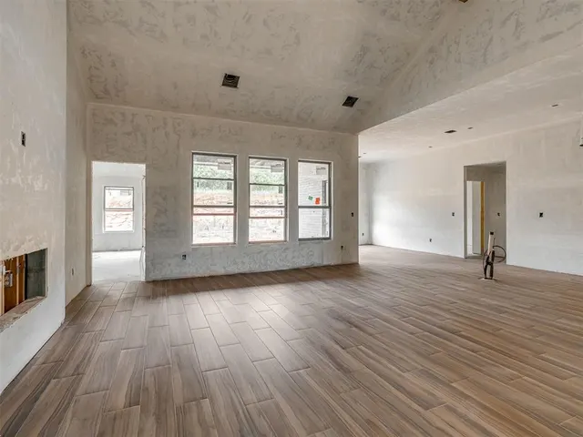 Photo 2 — 2133 Preserve Edge Drive, Edmond, OK 73034