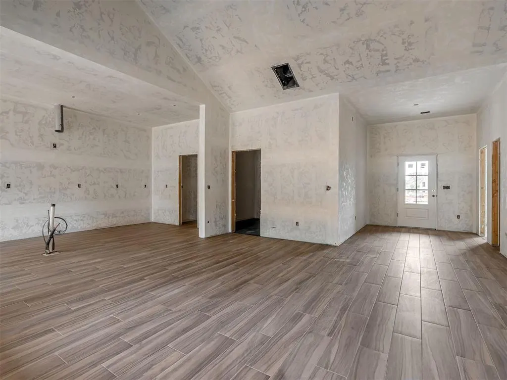 Photo 3 — 2133 Preserve Edge Drive, Edmond, OK 73034