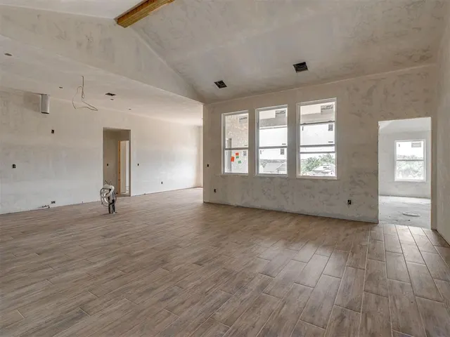 Photo 2 — 2216 Preserve Edge Drive, Edmond, OK 73034