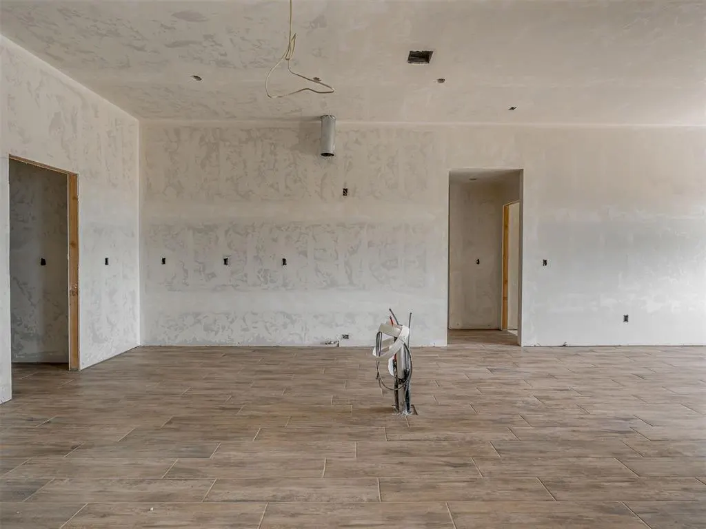 Photo 5 — 2216 Preserve Edge Drive, Edmond, OK 73034