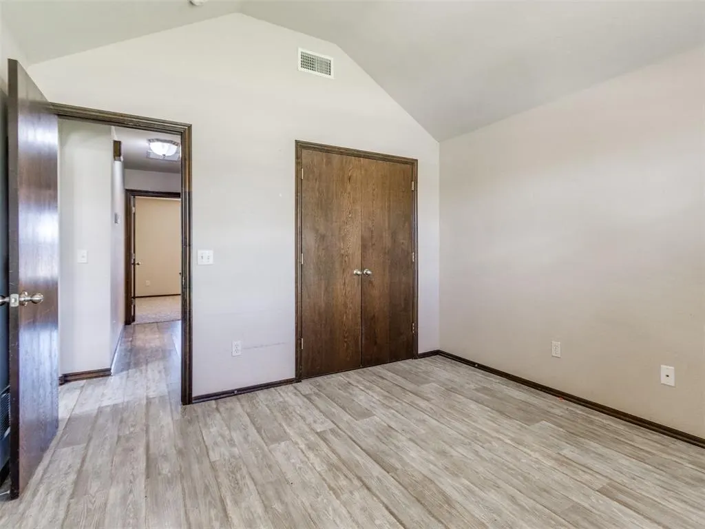 Photo 12 — 9217 Crooked Creek Lane, Oklahoma City, OK 73160
