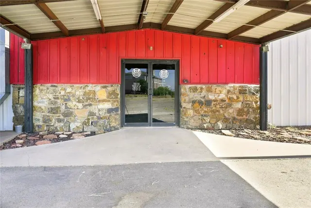Photo 4 — 2707 E 66 Highway, Elk City, OK 73644