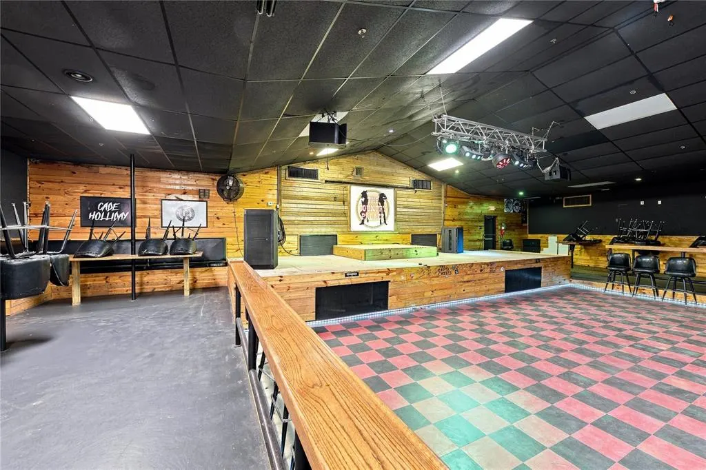 Photo 13 — 2707 E 66 Highway, Elk City, OK 73644