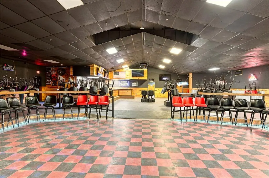 Photo 16 — 2707 E 66 Highway, Elk City, OK 73644