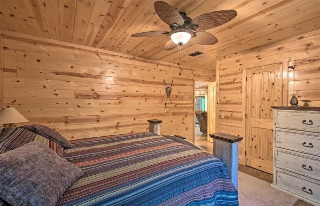 Photo 7 — 35 Triggerfish Road, Broken Bow, OK 74728