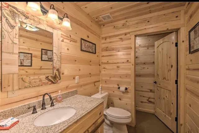 Photo 8 — 35 Triggerfish Road, Broken Bow, OK 74728