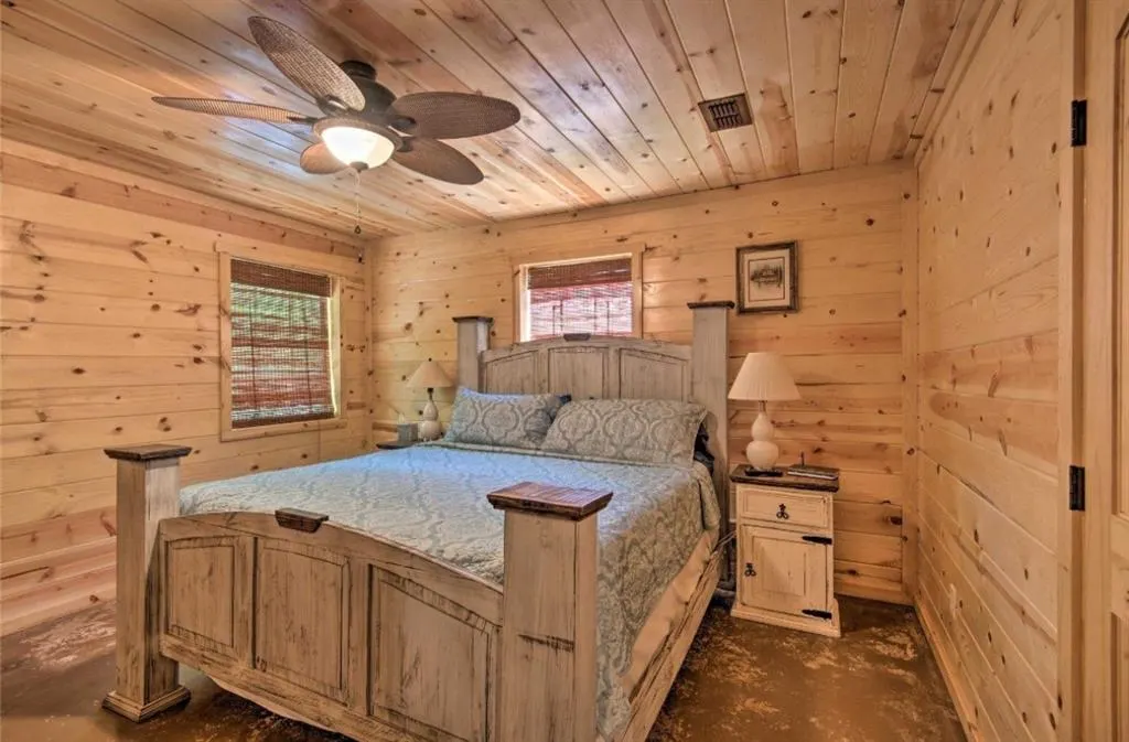Photo 9 — 35 Triggerfish Road, Broken Bow, OK 74728
