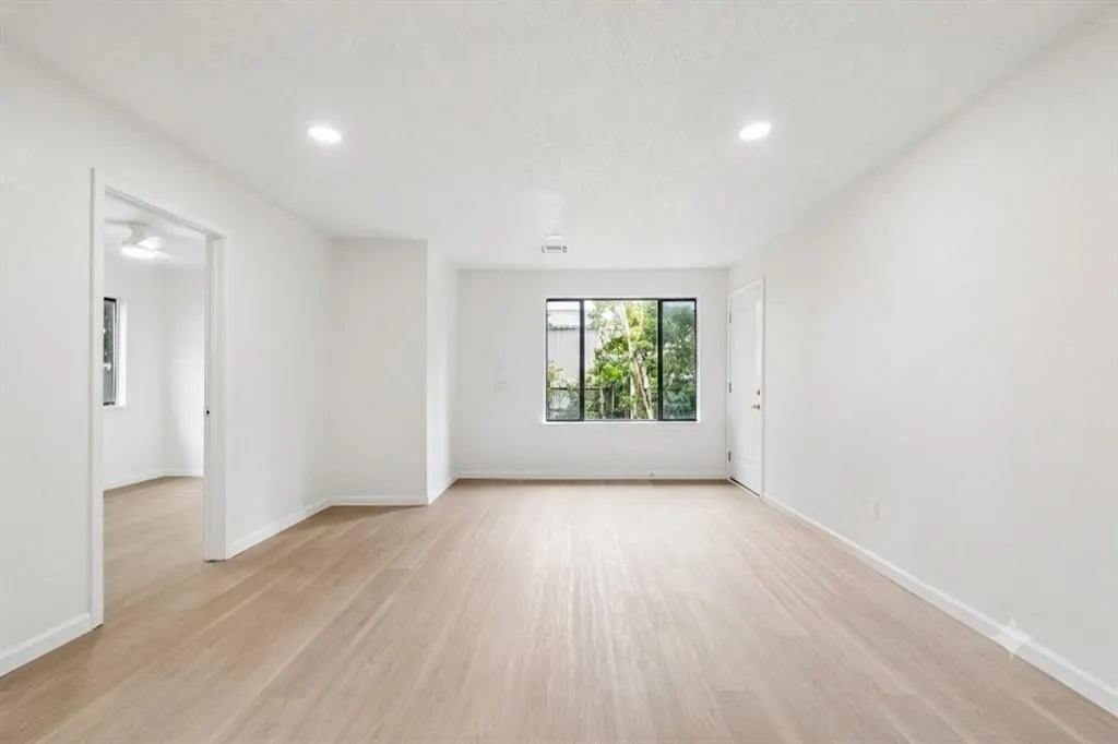 Photo 9 — 3216 SE 57th Street, Oklahoma City, OK 73135