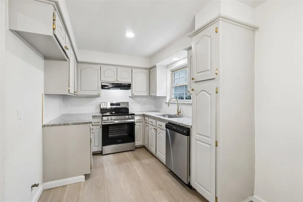 Photo 11 — 3216 SE 57th Street, Oklahoma City, OK 73135