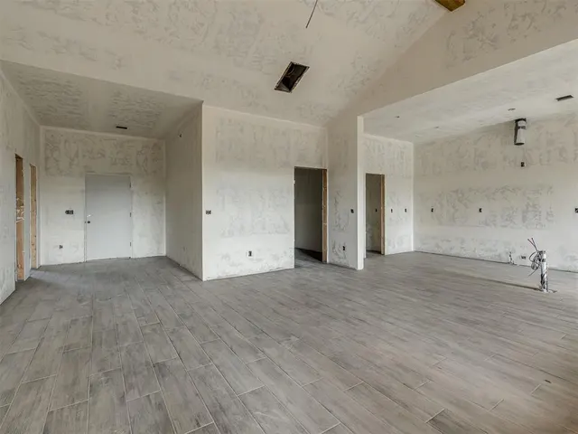 Photo 2 — 2108 Preserve Edge Drive, Edmond, OK 73034