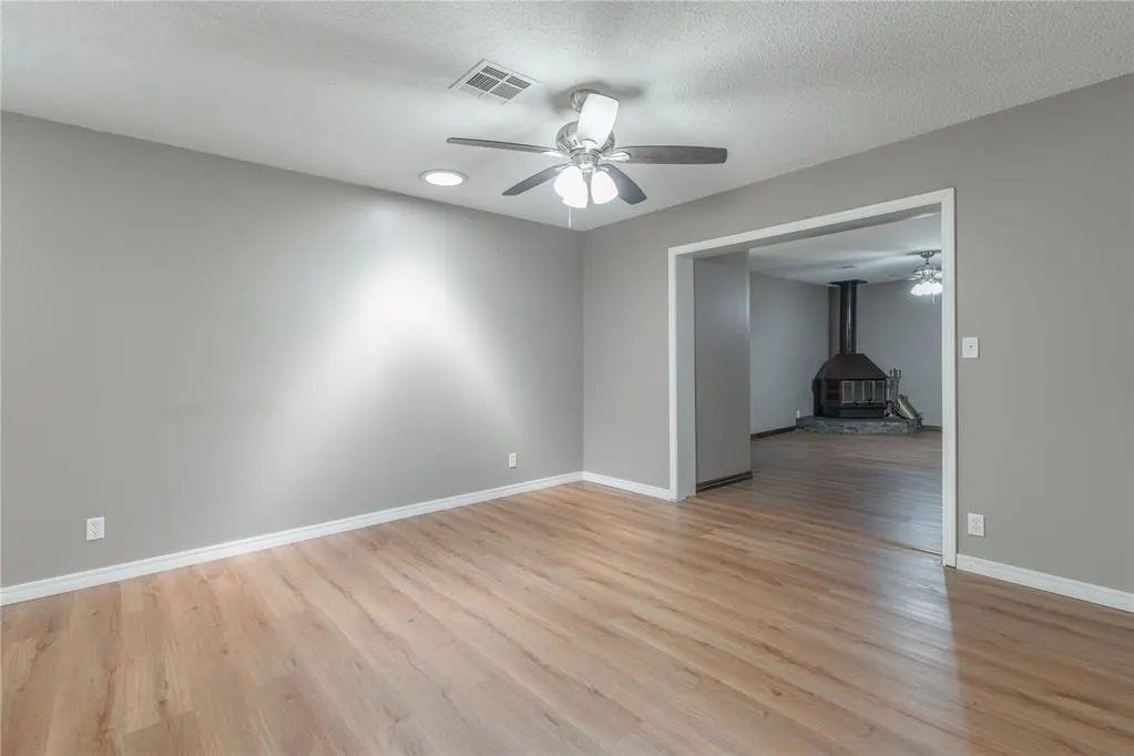 Photo 8 — 5701 NW 58th Street, Warr Acres, OK 73122