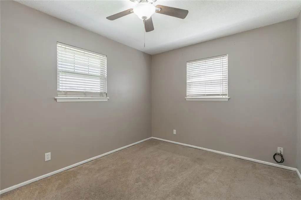 Photo 12 — 5701 NW 58th Street, Warr Acres, OK 73122