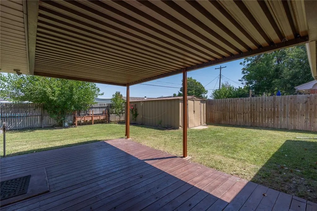 Photo 21 — 5701 NW 58th Street, Warr Acres, OK 73122