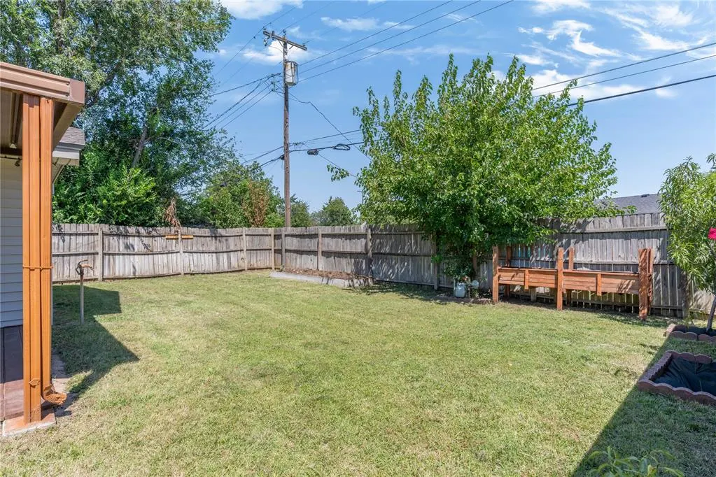 Photo 24 — 5701 NW 58th Street, Warr Acres, OK 73122