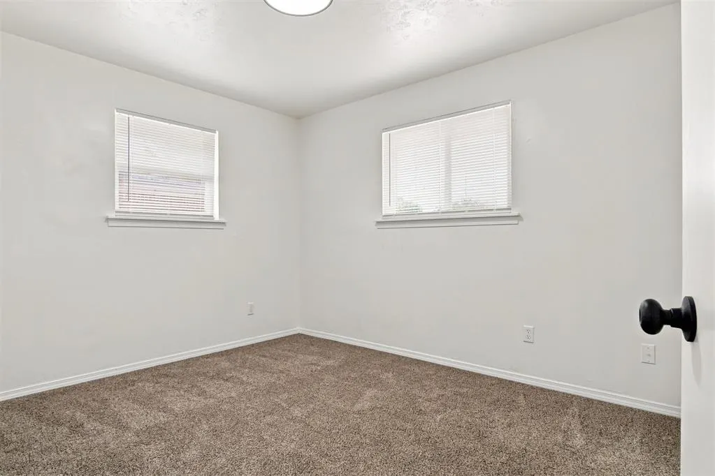 Photo 20 — 208 S Norman Avenue, Oklahoma City, OK 73160