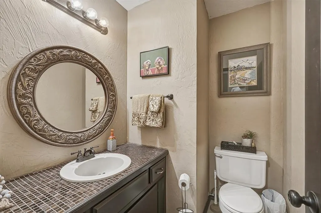 Photo 28 — 19704 Harness Court, Edmond, OK 73012