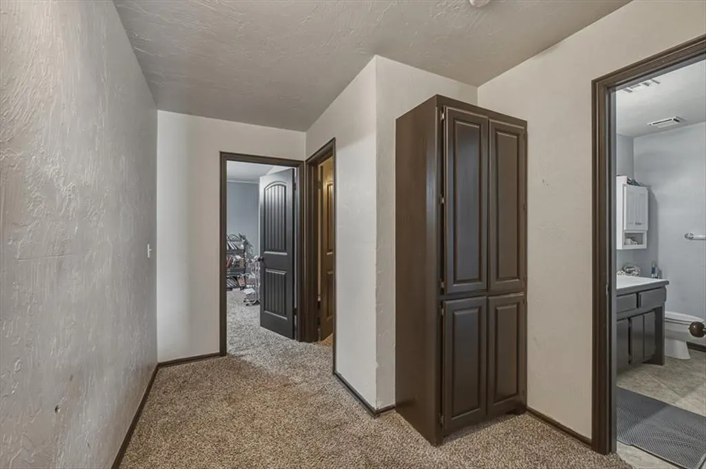 Photo 34 — 19704 Harness Court, Edmond, OK 73012