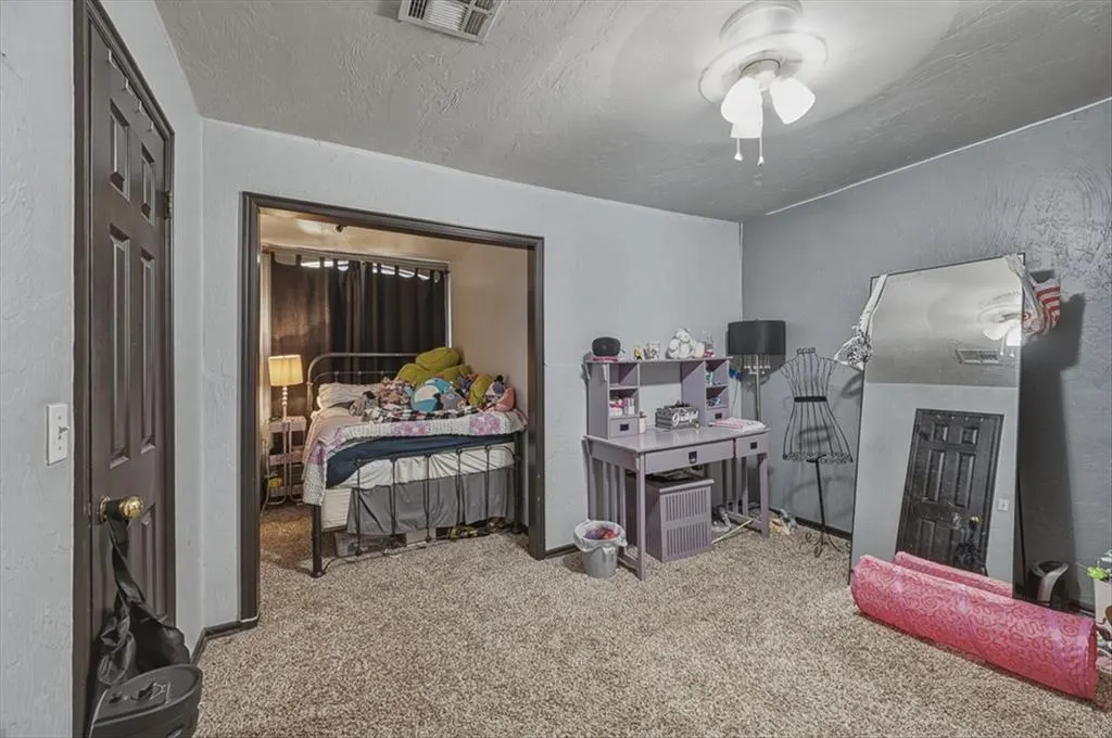 Photo 37 — 19704 Harness Court, Edmond, OK 73012
